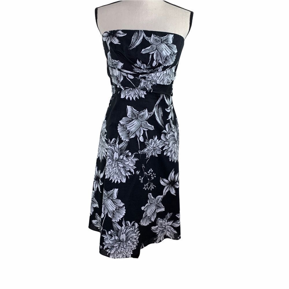 WHBM Strapless Black/White Floral Dress w/Back Bow Sz 8
